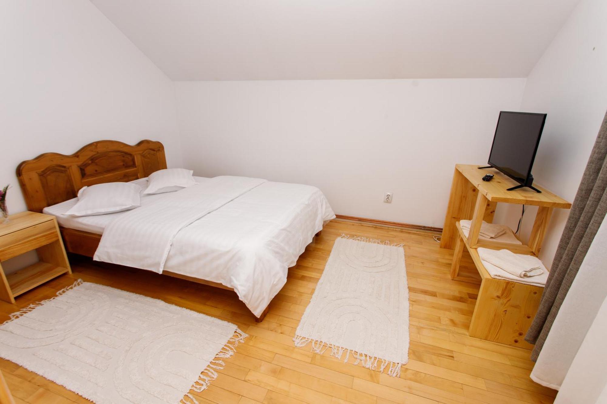Casa Rumelia Paltineni 외부 사진