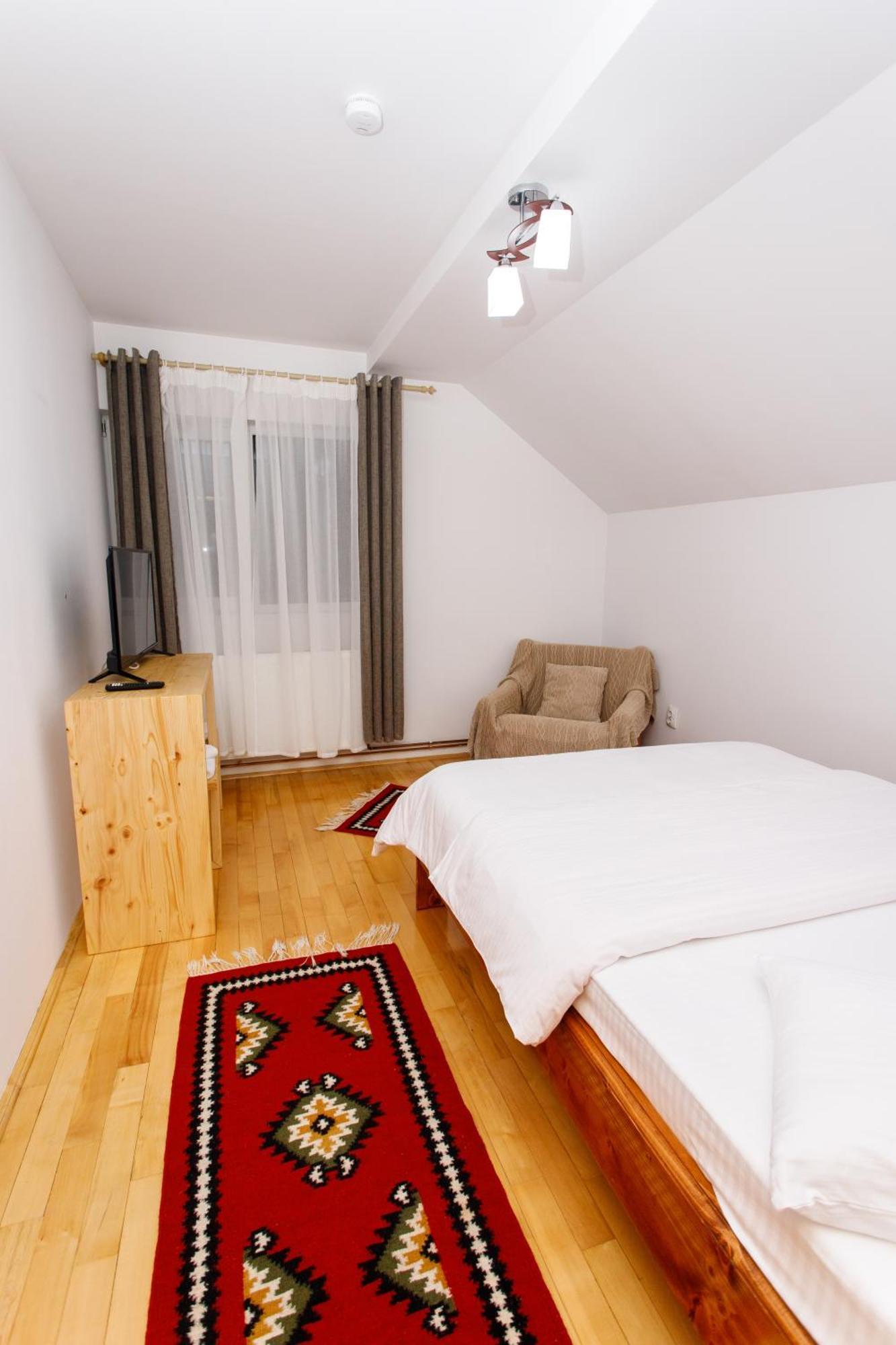 Casa Rumelia Paltineni 외부 사진