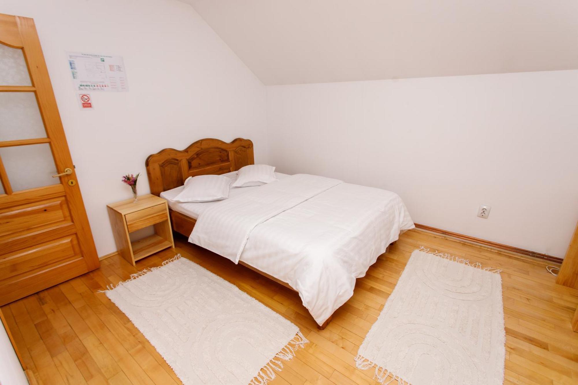 Casa Rumelia Paltineni 외부 사진